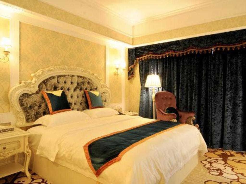 Chengdu French Theme Gold Palace Екстериор снимка