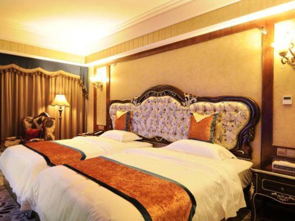 Chengdu French Theme Gold Palace Екстериор снимка